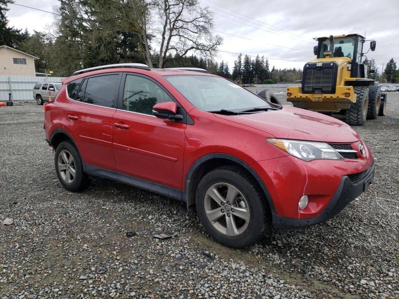 2015 TOYOTA RAV4 XLE - Фото 4