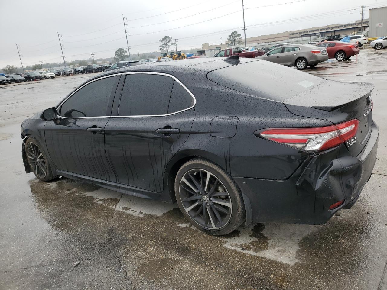 2019 TOYOTA CAMRY XSE - Фото 2