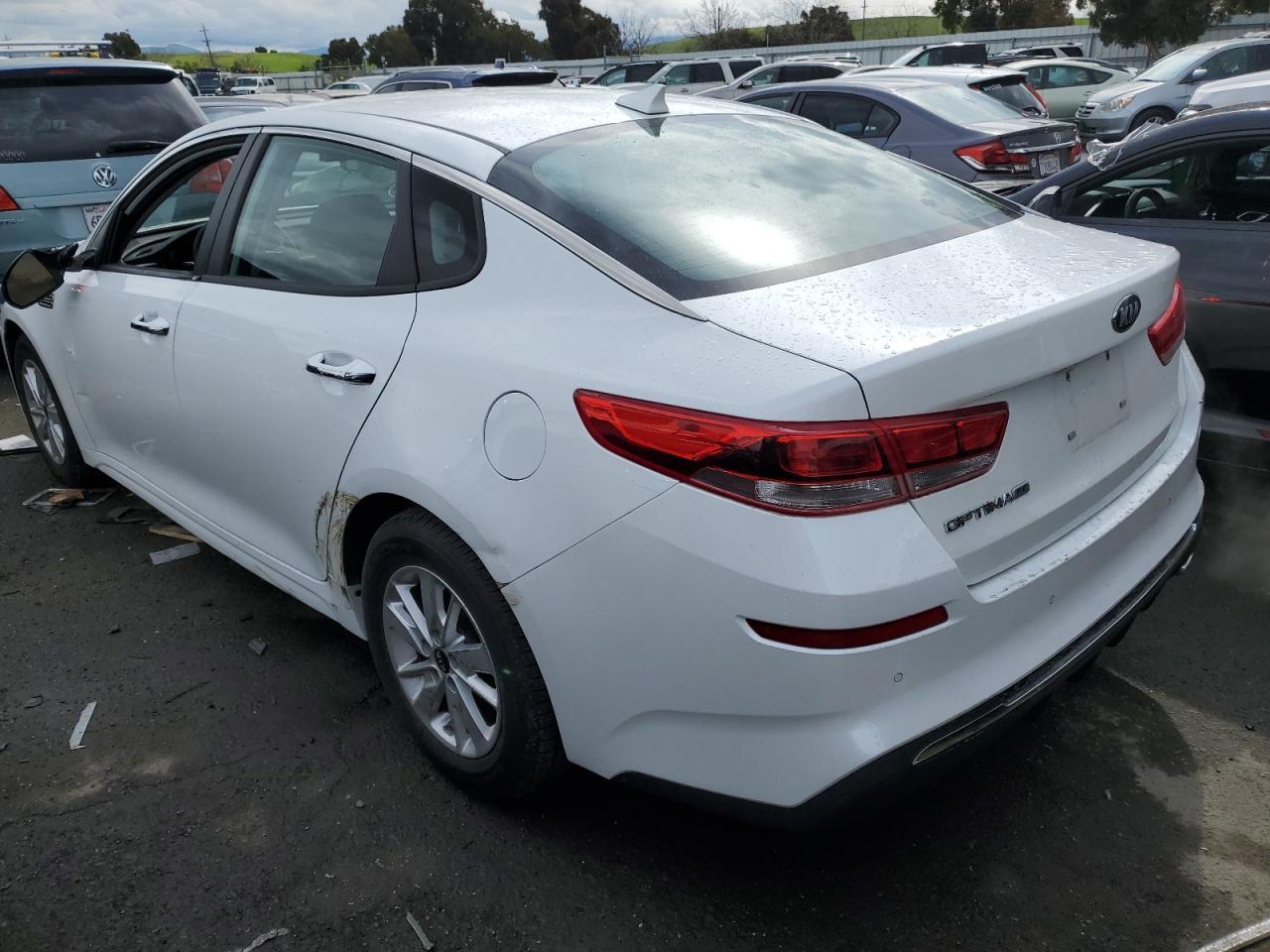 2019 KIA OPTIMA LX - Фото 2