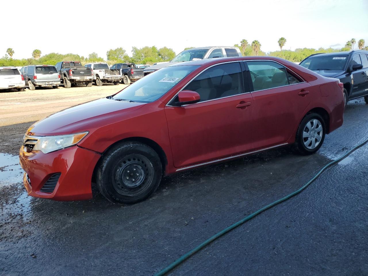 2013 TOYOTA CAMRY L
