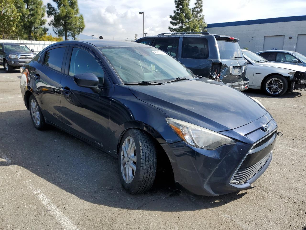 2017 TOYOTA YARIS IA - Image 4