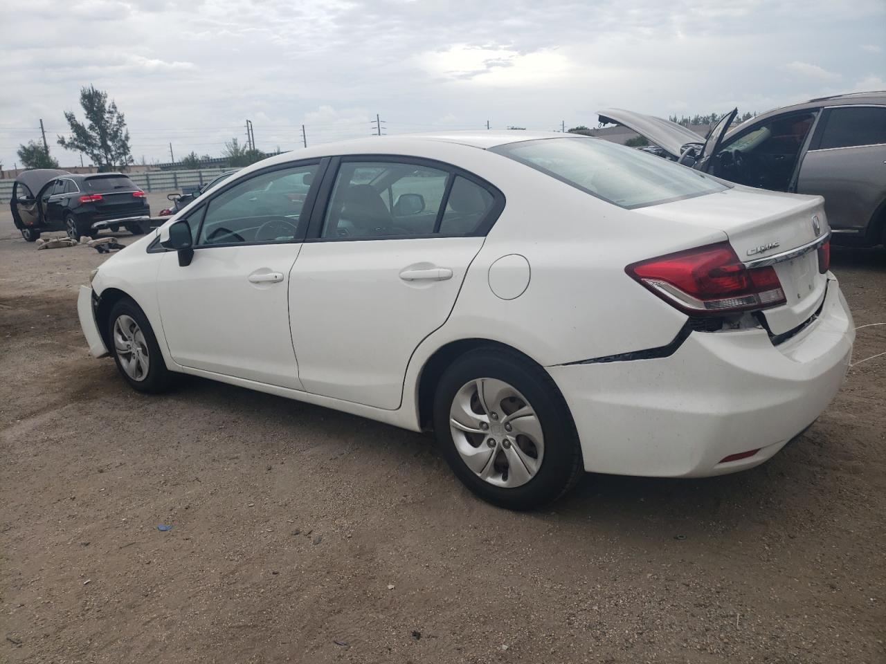 2013 HONDA CIVIC LX - Фото 2