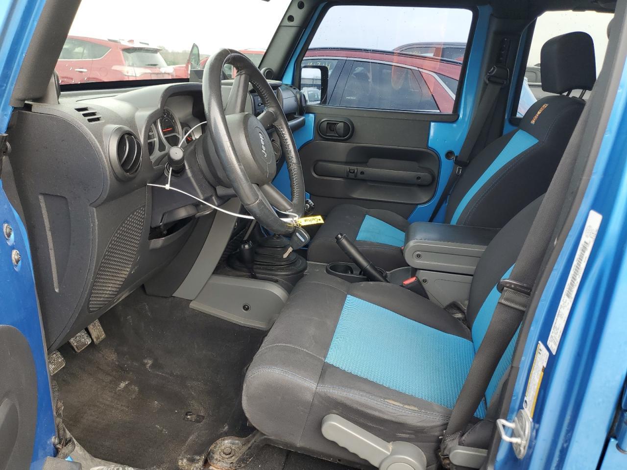 2010 JEEP WRANGLER U - Image 7