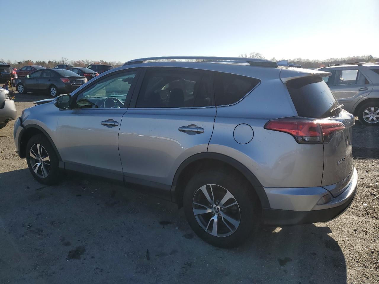 2017 TOYOTA RAV4 XLE - Image 2