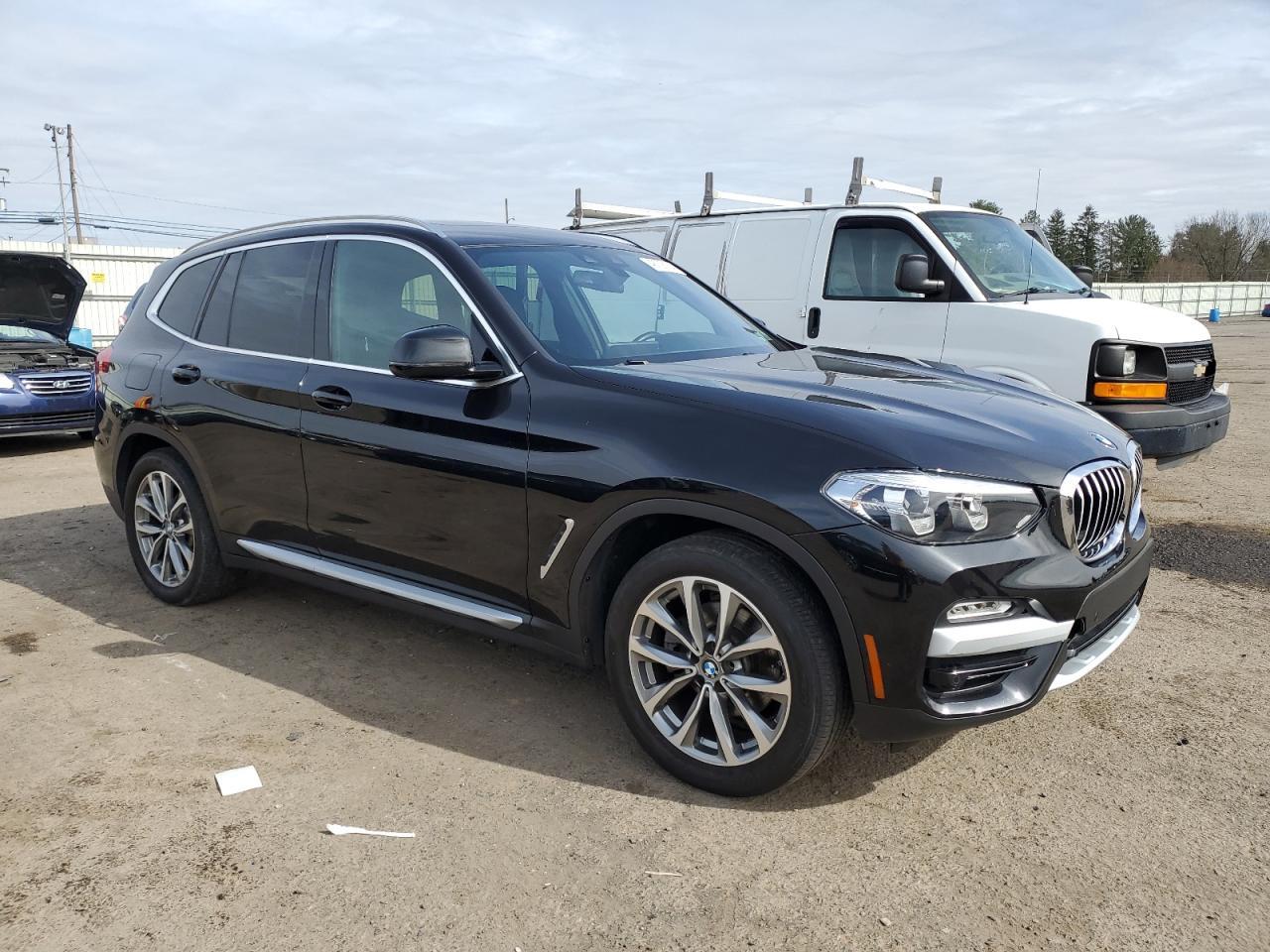 2019 BMW X3 XDRIVE3 - Фото 4