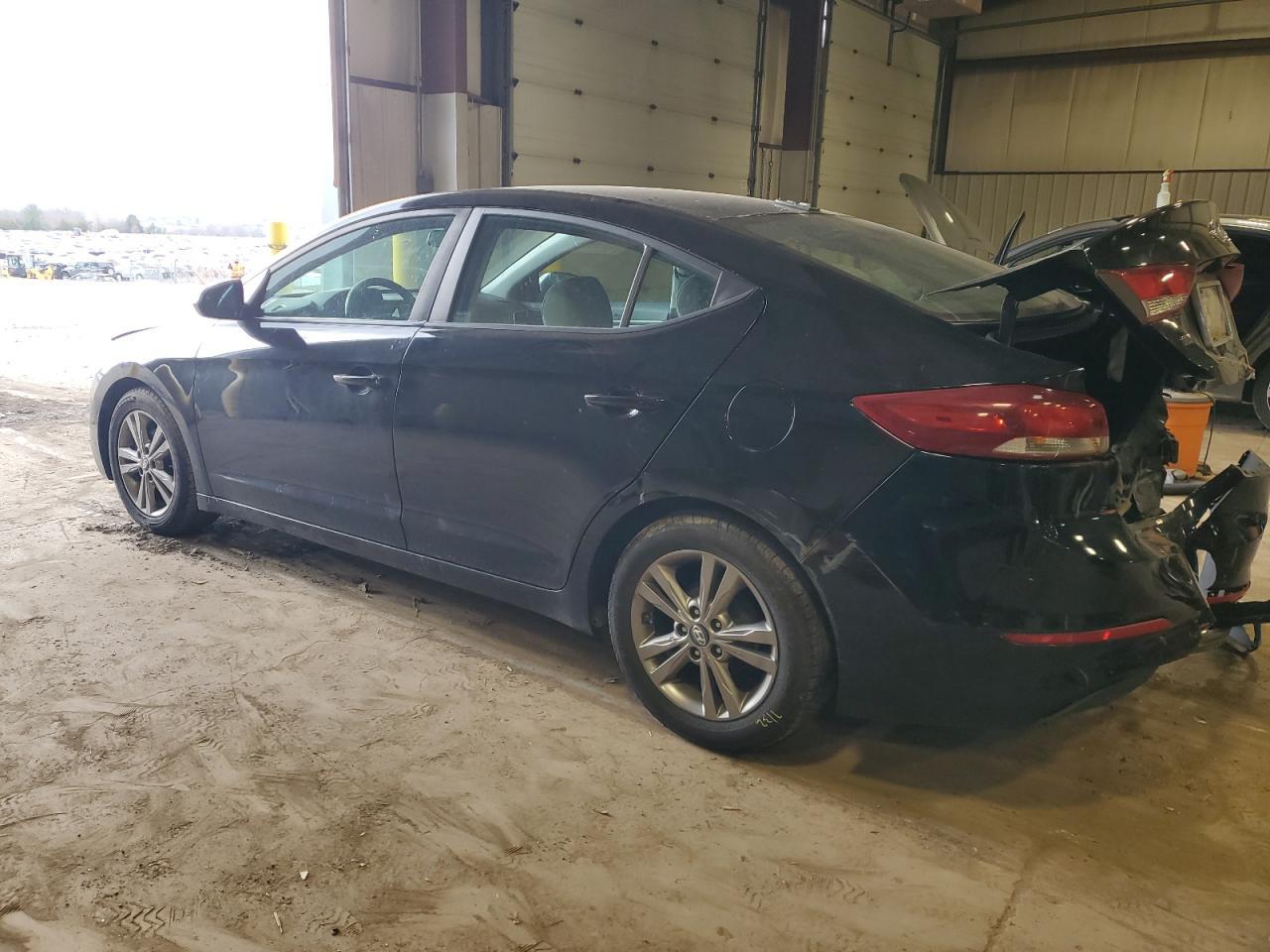 2017 HYUNDAI ELANTRA SE - Image 2