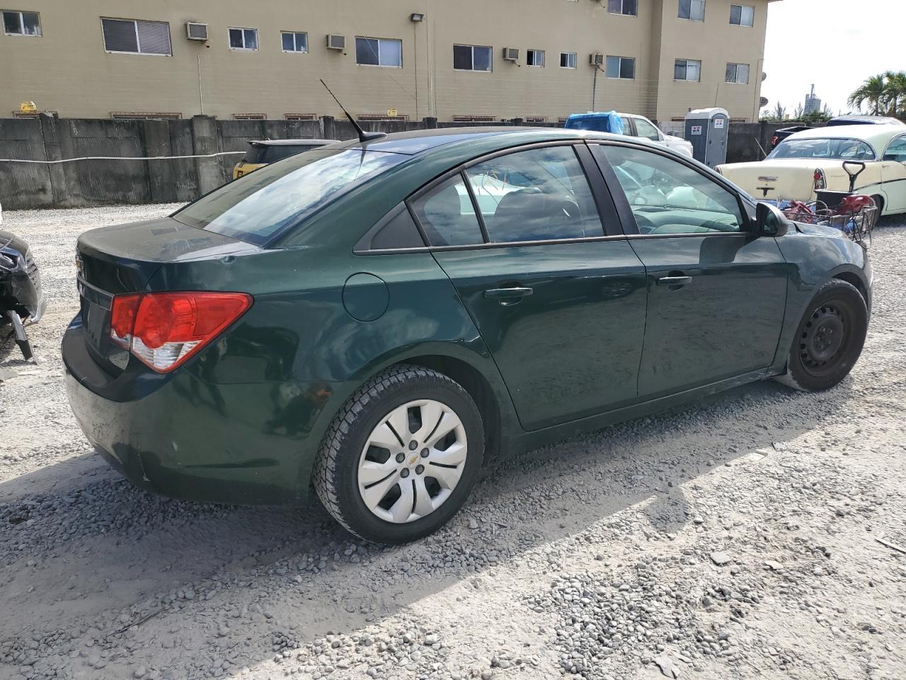 2014 CHEVROLET CRUZE LS - Image 3