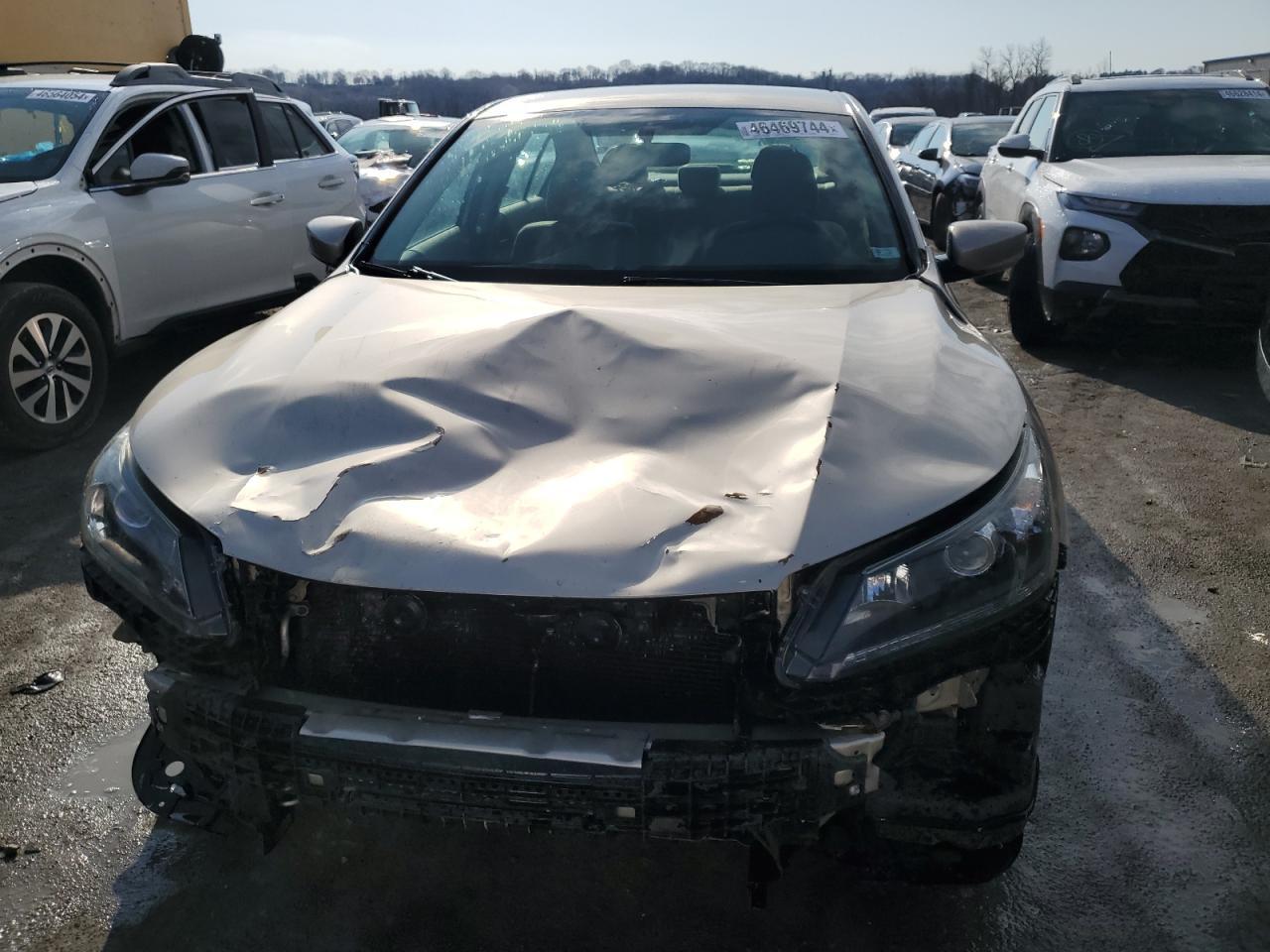 2014 HONDA ACCORD LX - Image 5