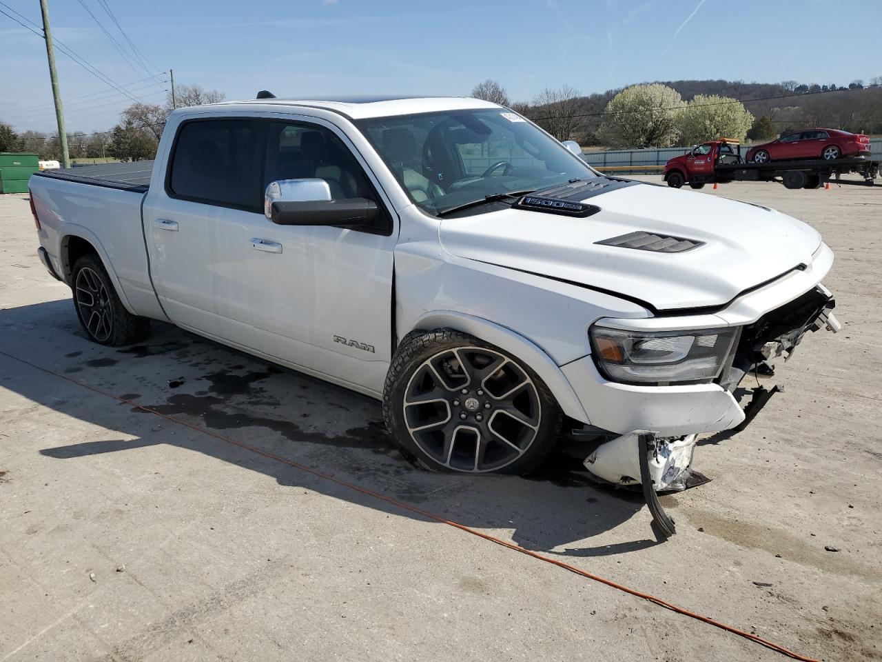 2019 RAM 1500 LARAM - Фото 4