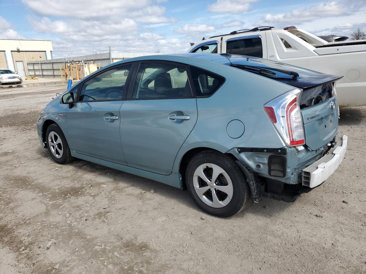 2013 TOYOTA PRIUS - Image 2