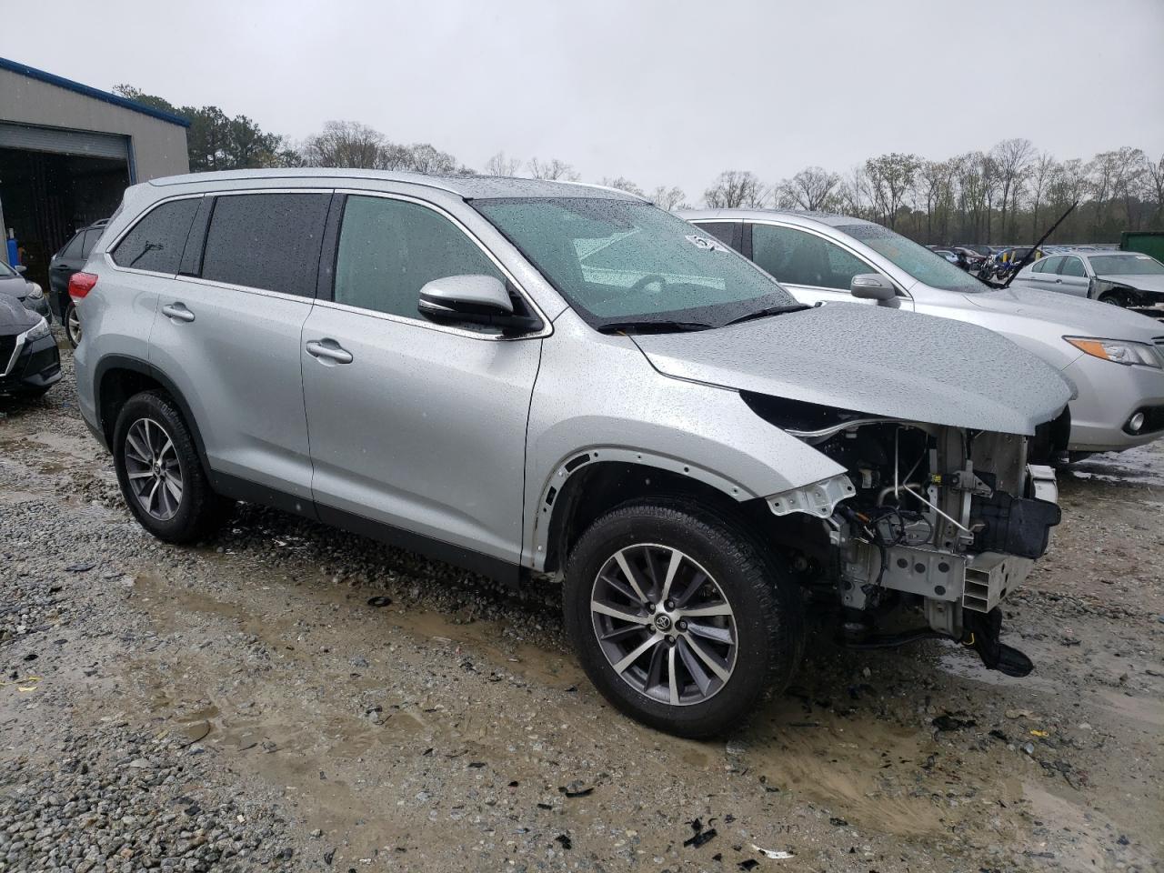 2019 TOYOTA HIGHLANDER - Image 4