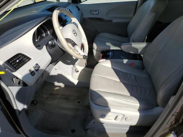 2013 Toyota Sienna Xle - Image 7