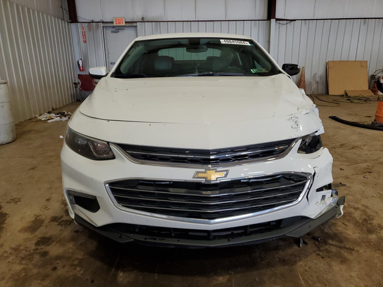 2017 CHEVROLET MALIBU LT - Image 5
