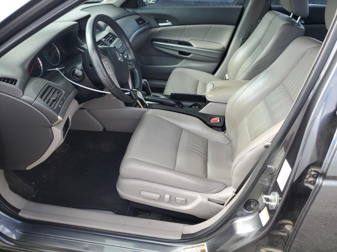 2010 HONDA ACCORD EXL - Image 7