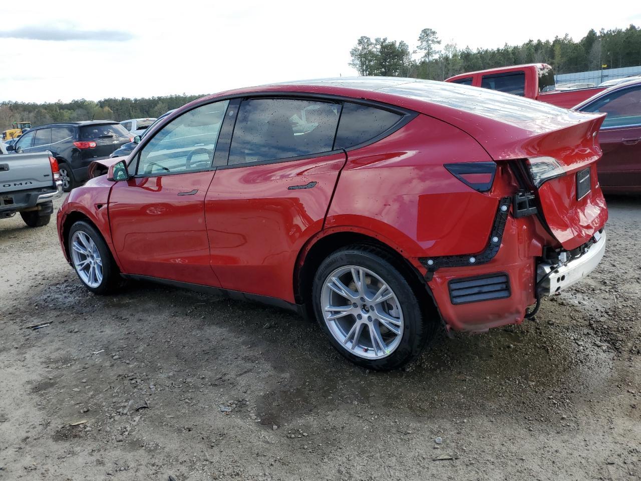 2023 TESLA MODEL Y - Фото 2