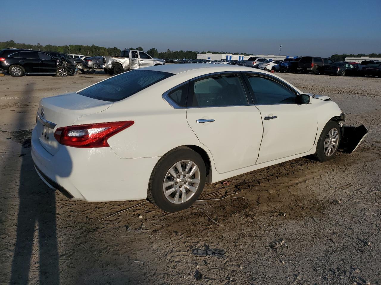 2016 NISSAN ALTIMA 2.5 - Image 3