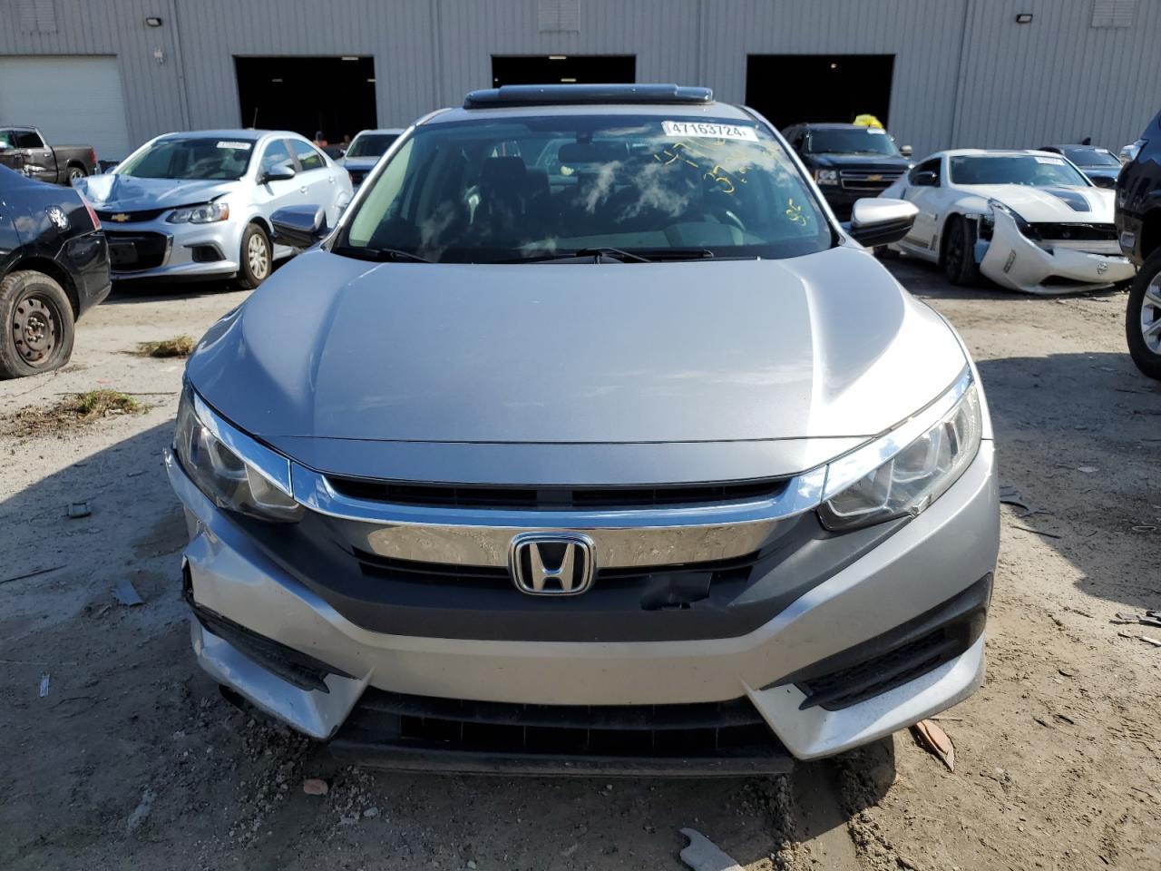 2018 HONDA CIVIC EX - Фото 5