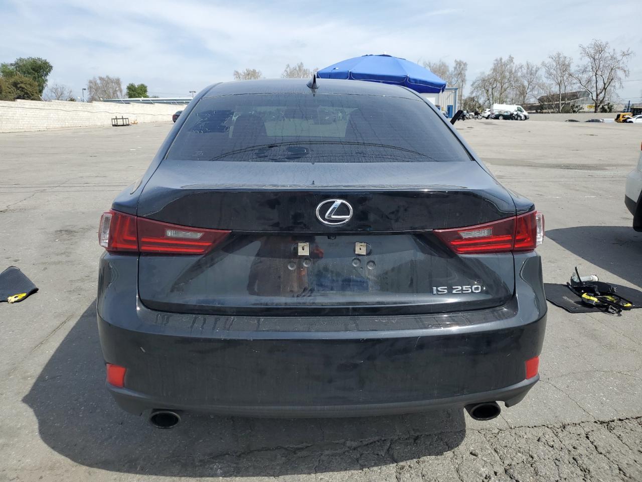 2014 LEXUS IS 250 - Image 6