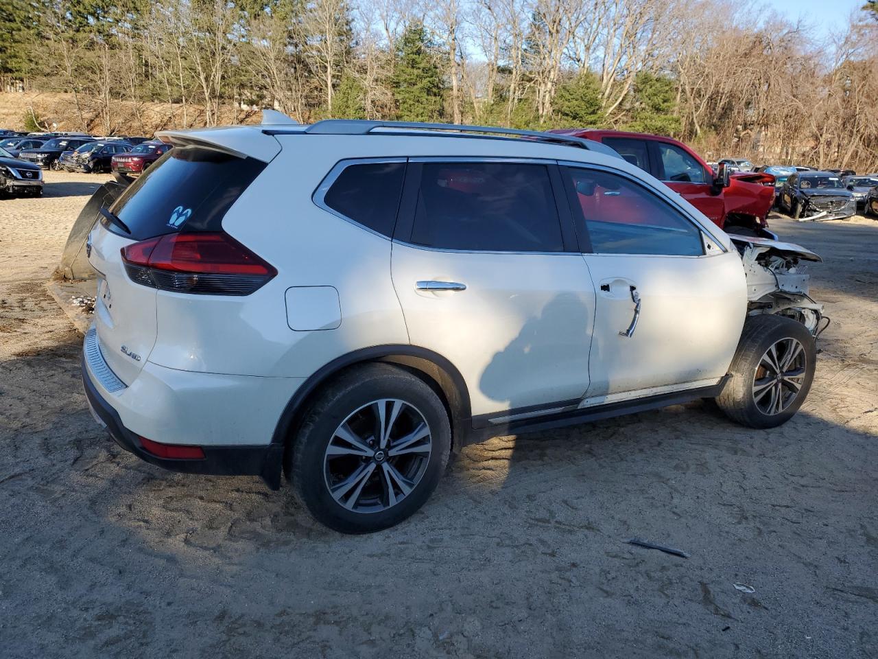 2017 NISSAN ROGUE SV - Image 3
