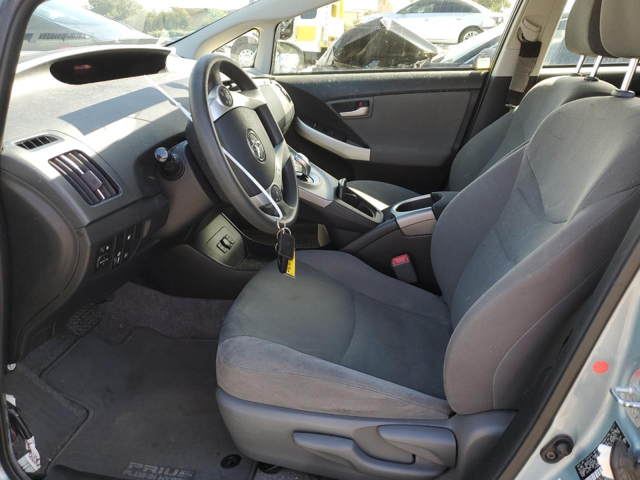 2013 TOYOTA PRIUS PLUG - Image 7