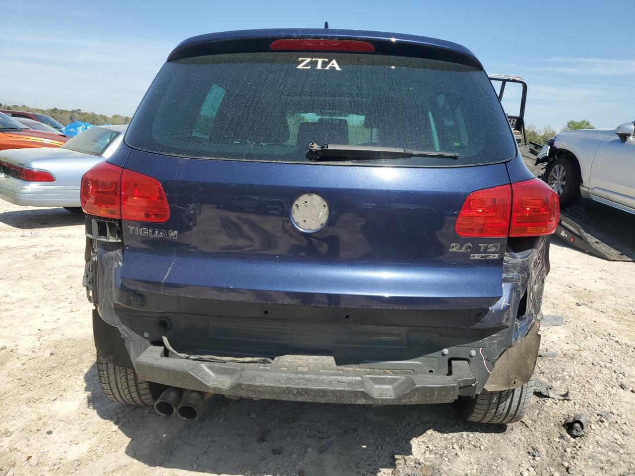 2015 VOLKSWAGEN TIGUAN S - Фото 6
