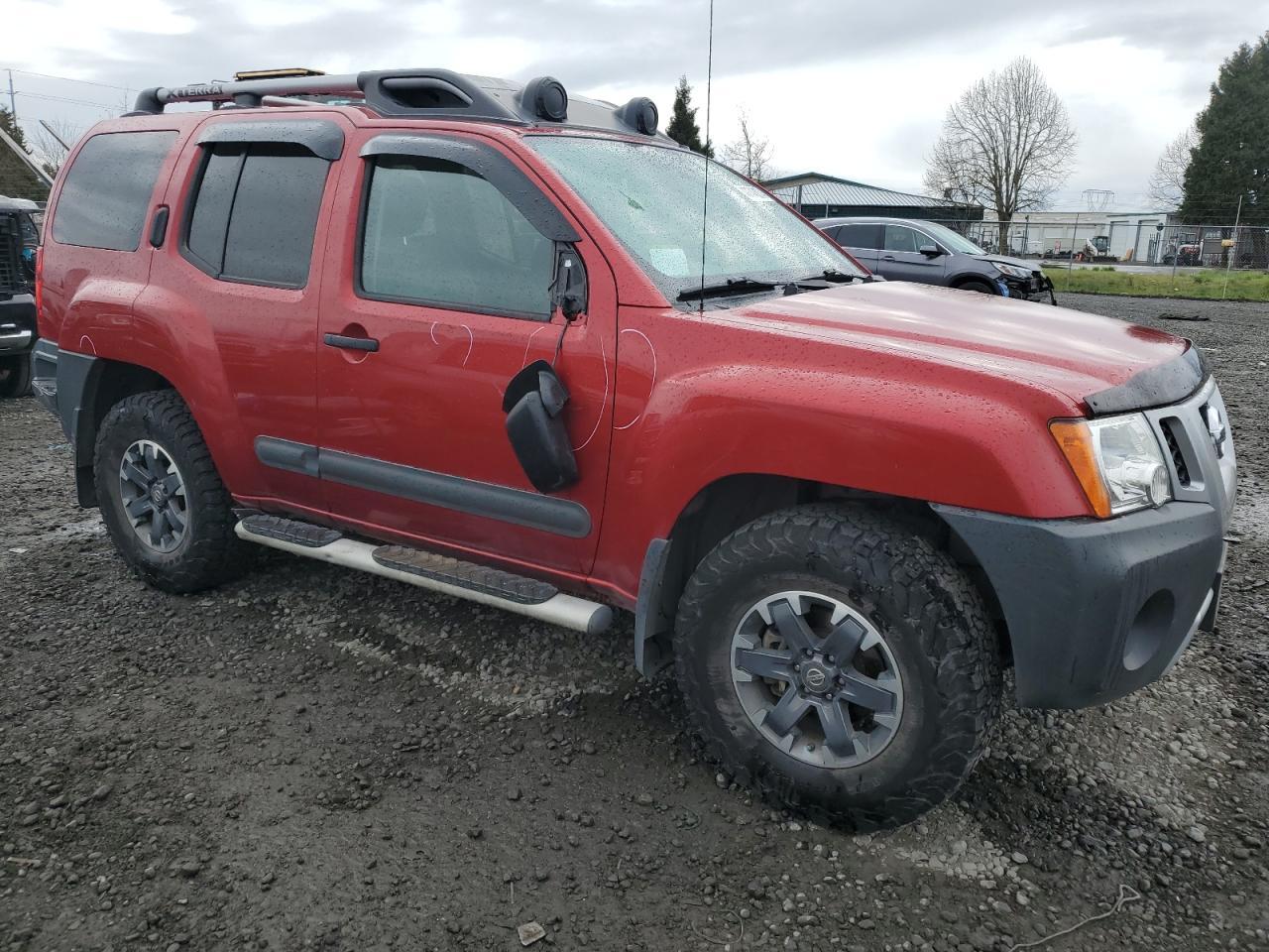 2015 NISSAN XTERRA X - Фото 4
