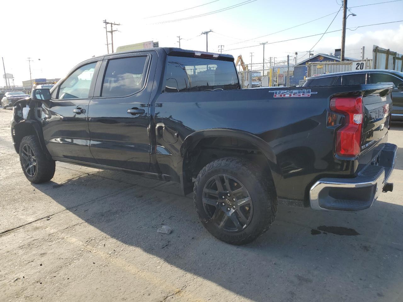 2023 CHEVROLET SILVERADO - Фото 2