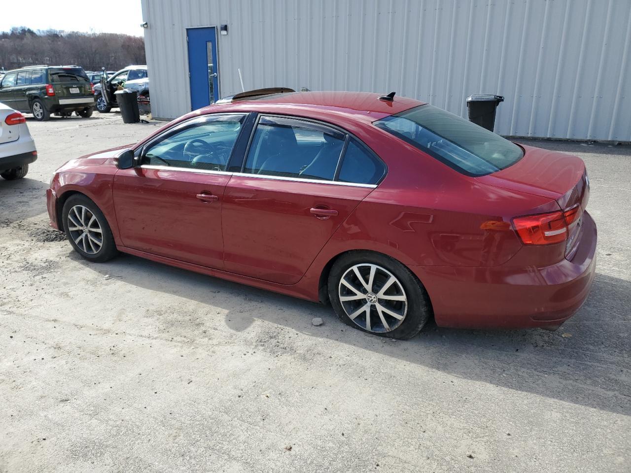 2017 VOLKSWAGEN JETTA SE - Фото 2