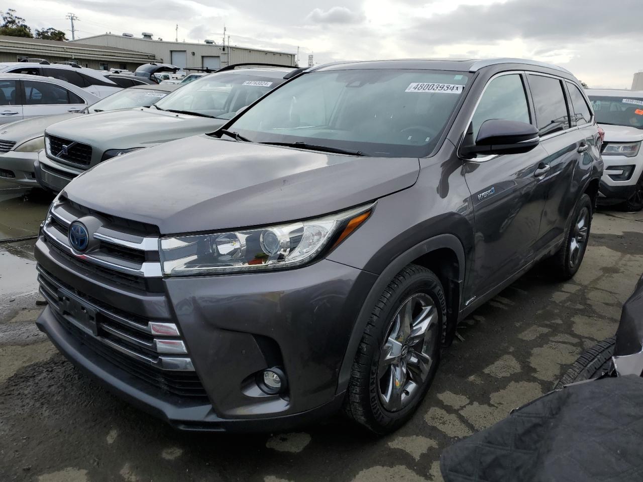 2019 TOYOTA HIGHLANDER car image