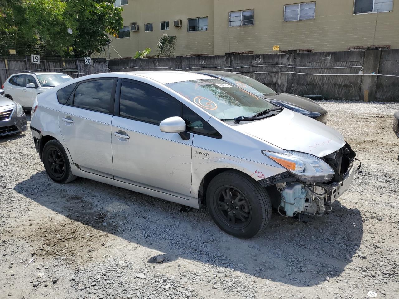 2013 TOYOTA PRIUS - Фото 4