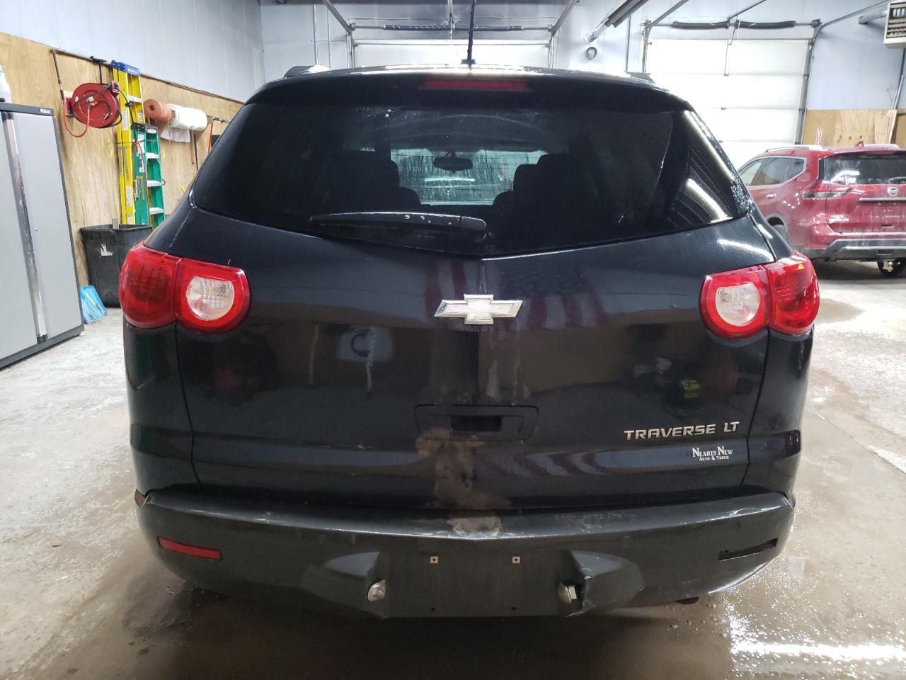 2011 CHEVROLET TRAVERSE L - Image 6