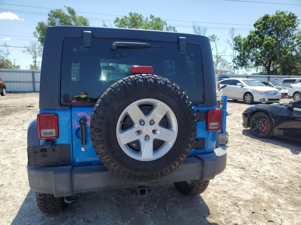 2015 JEEP WRANGLER U - Фото 6