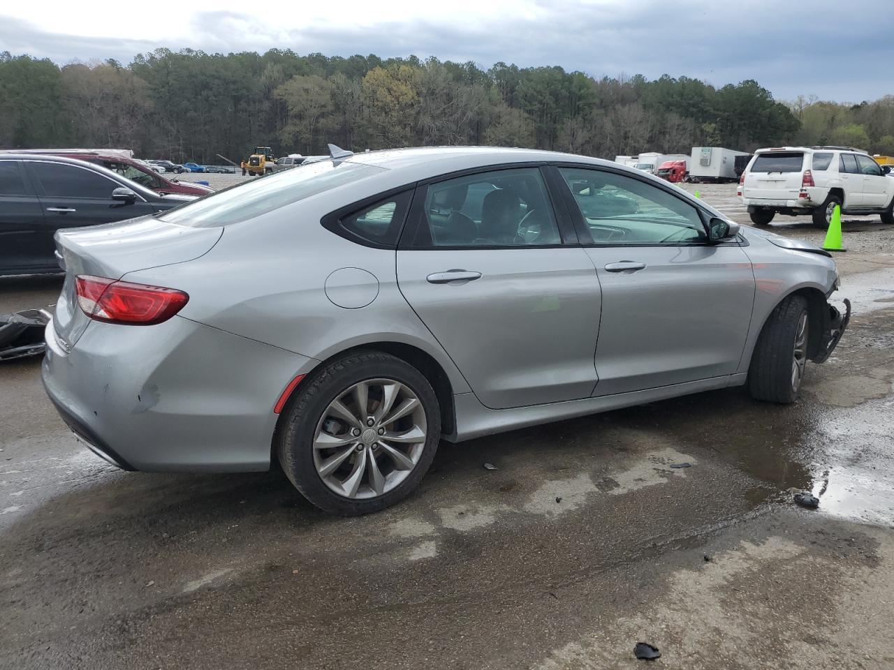2015 CHRYSLER 200 S - Фото 3