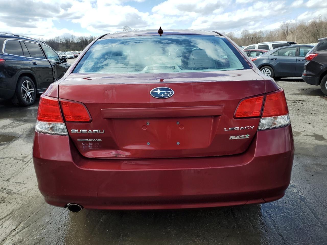 2014 SUBARU LEGACY 2.5 - Image 6