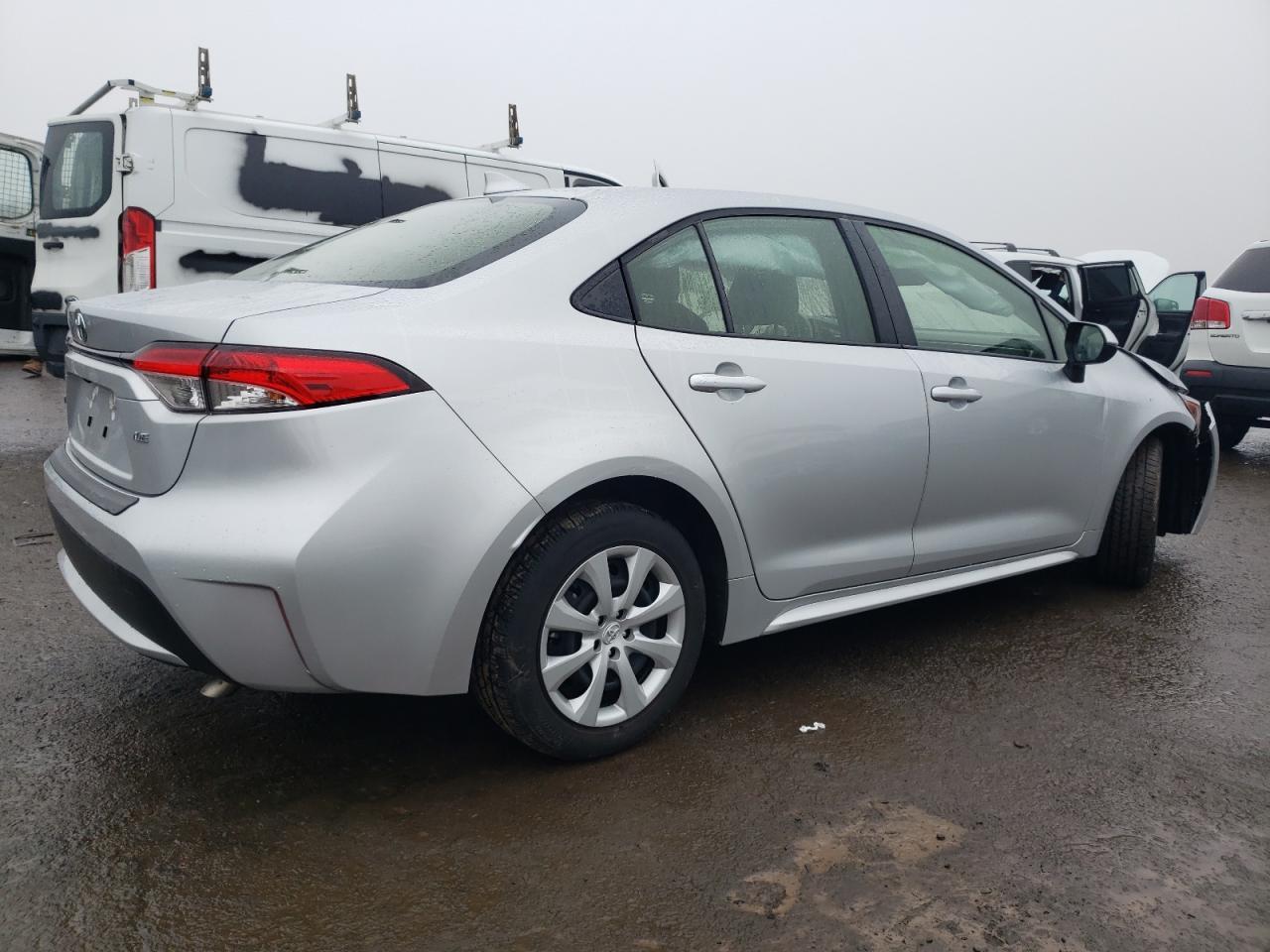 2022 TOYOTA COROLLA LE - Image 3