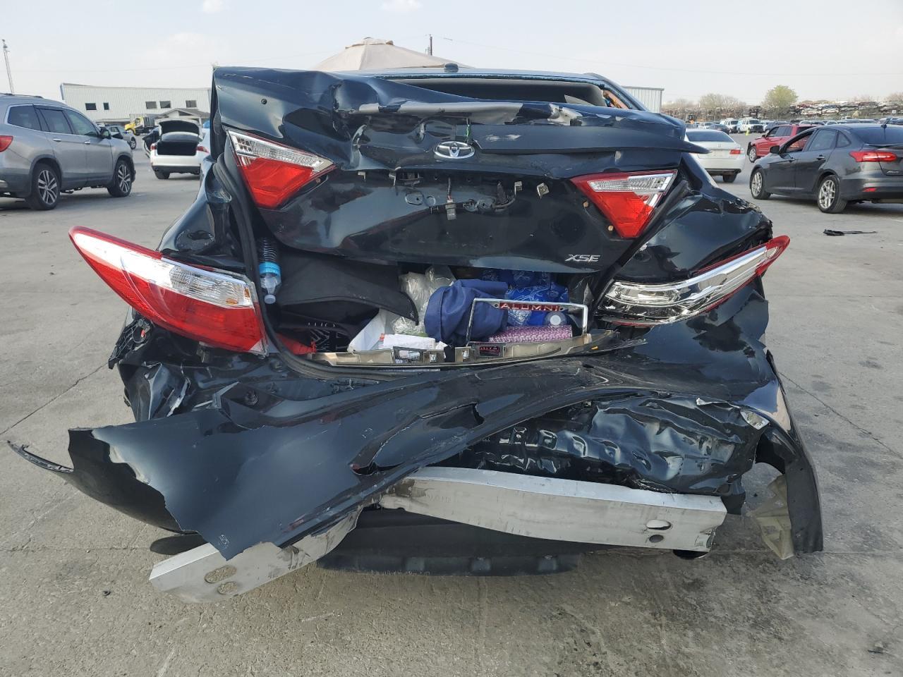 2017 TOYOTA CAMRY LE - Image 6