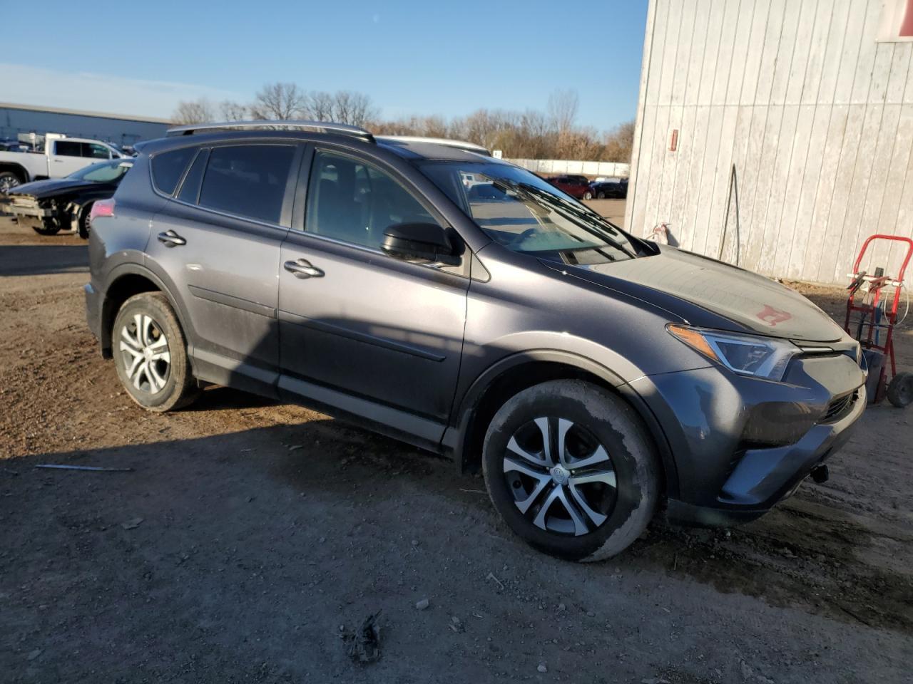 2018 TOYOTA RAV4 LE - Image 4