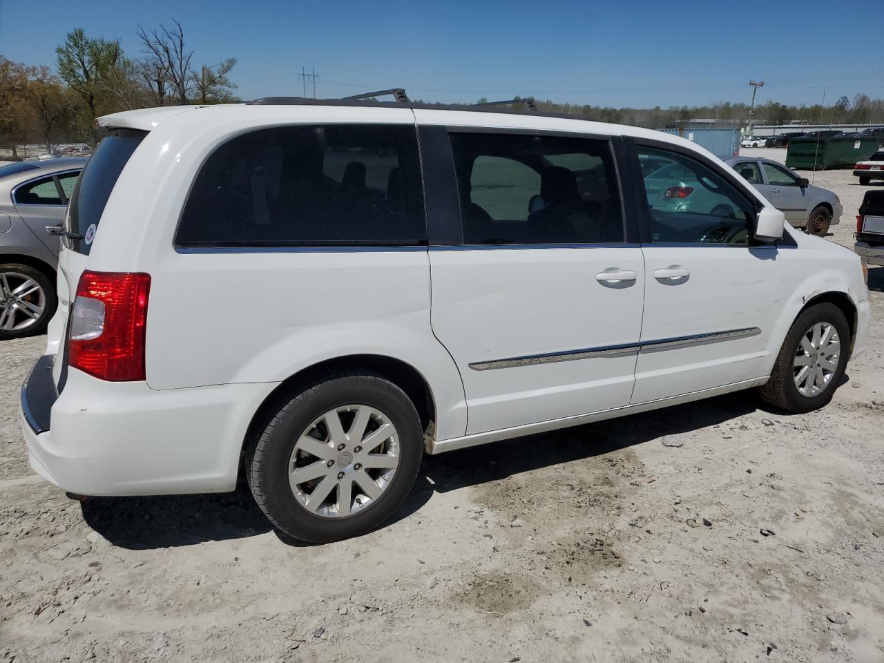 2014 CHRYSLER TOWN & COU - Image 3