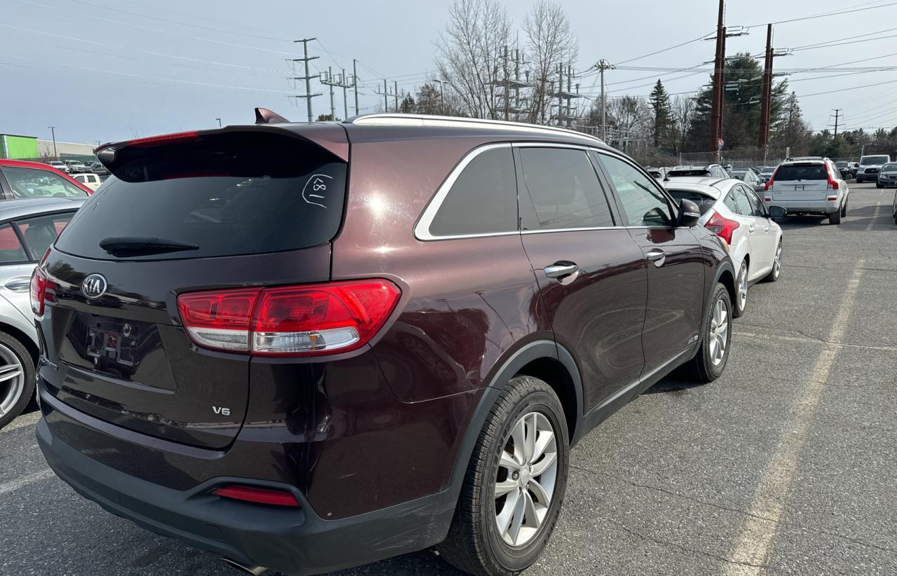 2016 KIA SORENTO LX - Image 4