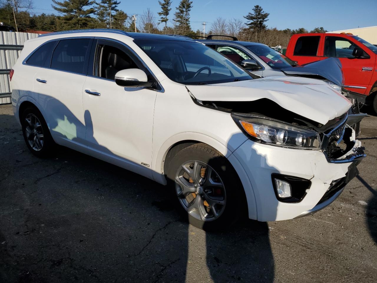 2016 KIA SORENTO SX - Image 4
