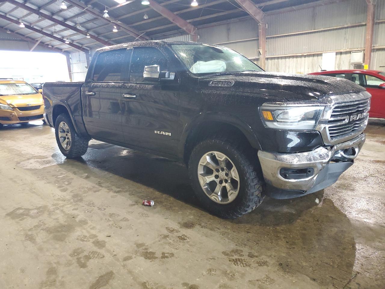 2019 RAM 1500 LARAM - Фото 4