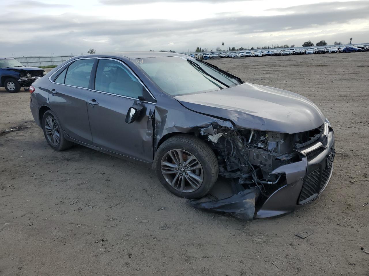2017 TOYOTA CAMRY LE - Image 4