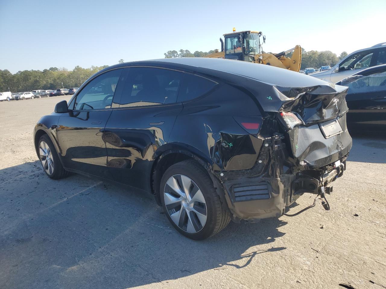 2023 TESLA MODEL Y - Image 2