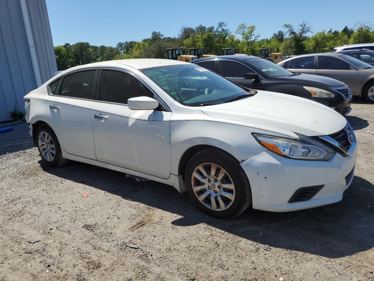 2017 NISSAN ALTIMA 2.5 - Фото 4