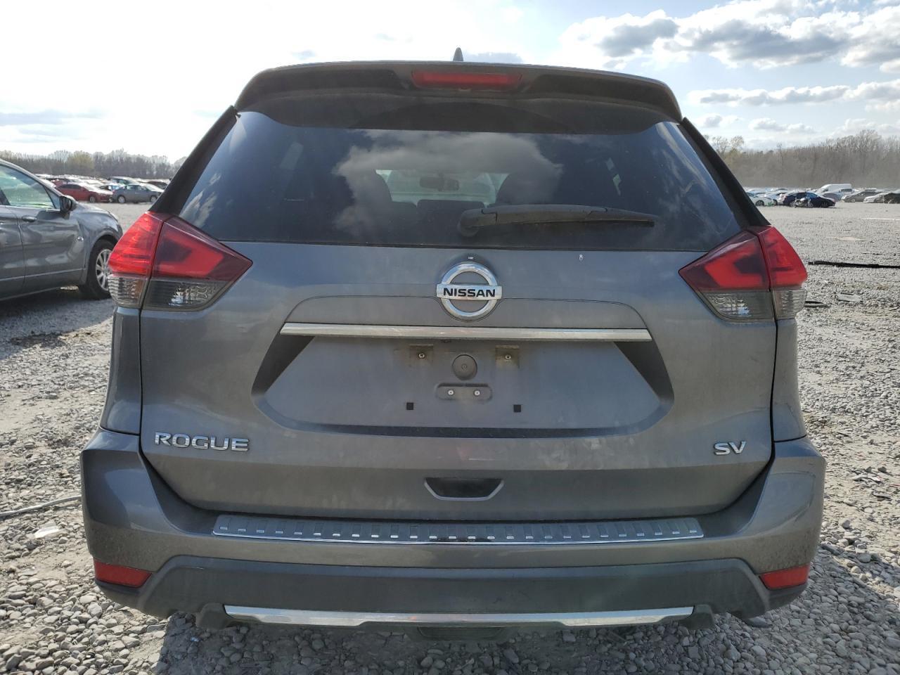 2017 NISSAN ROGUE S - Фото 6