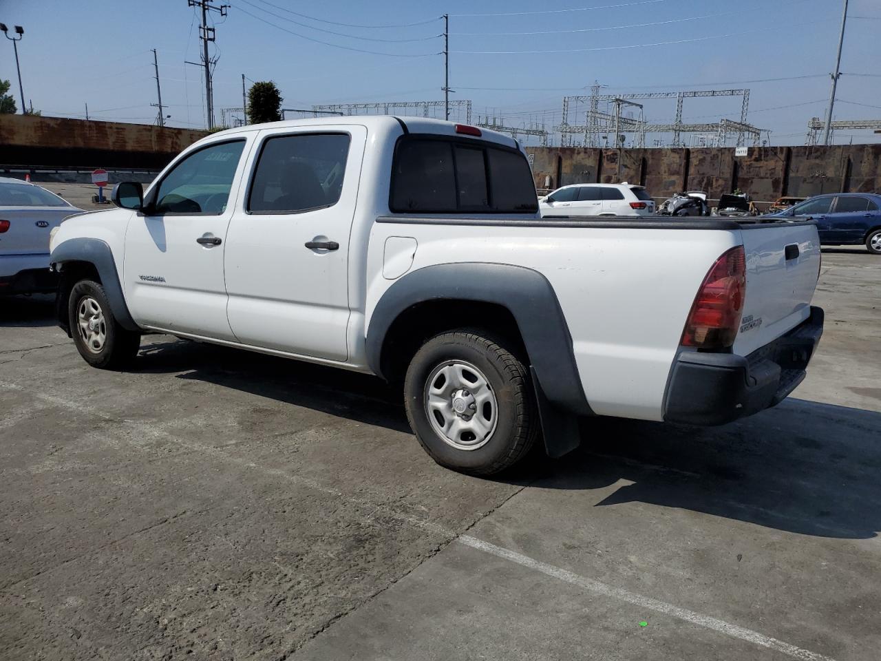2013 TOYOTA TACOMA DOU - Image 2