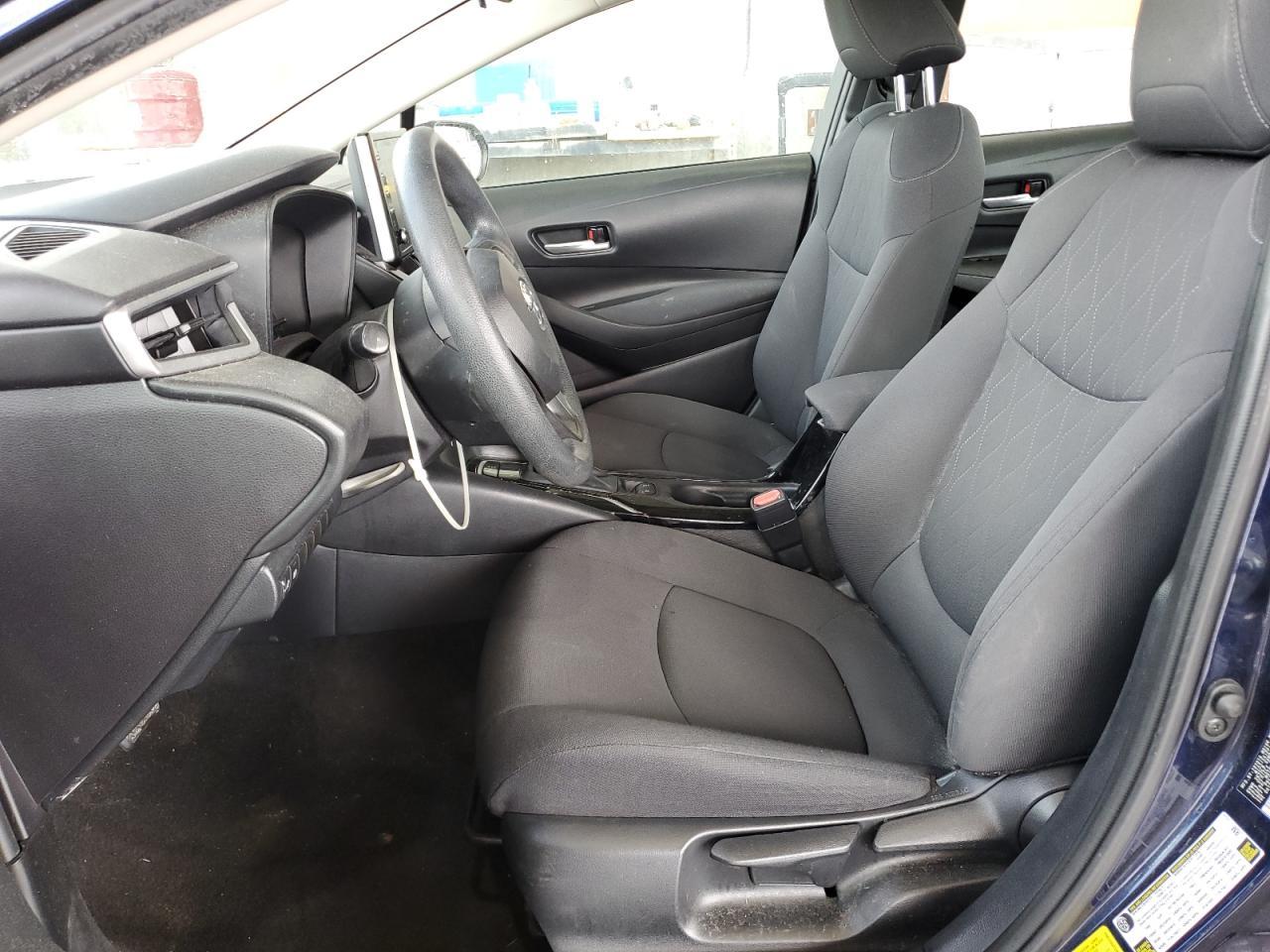 2020 TOYOTA COROLLA LE - Фото 7