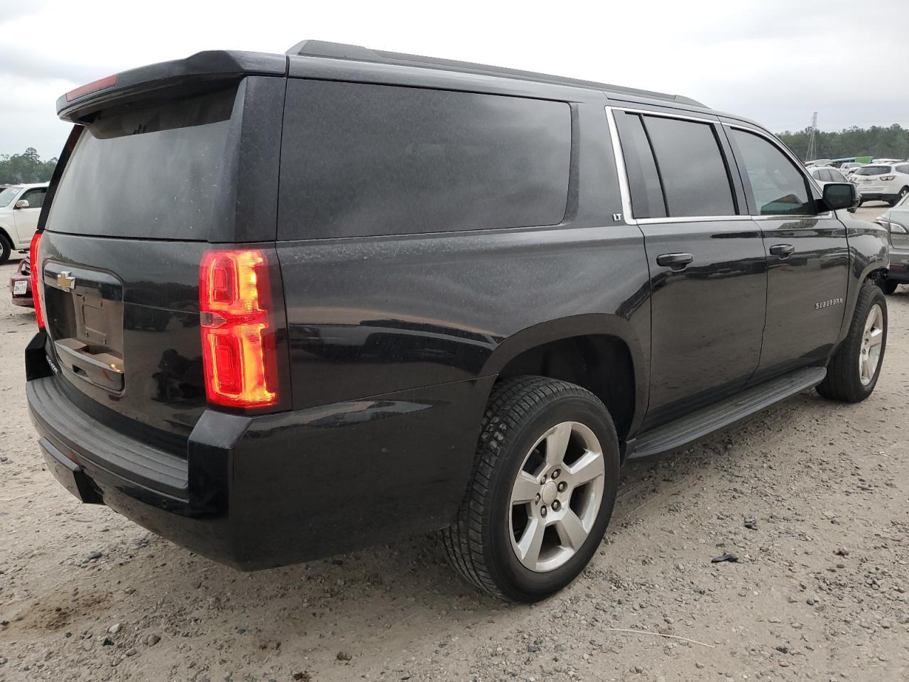 2016 CHEVROLET SUBURBAN C - Image 3