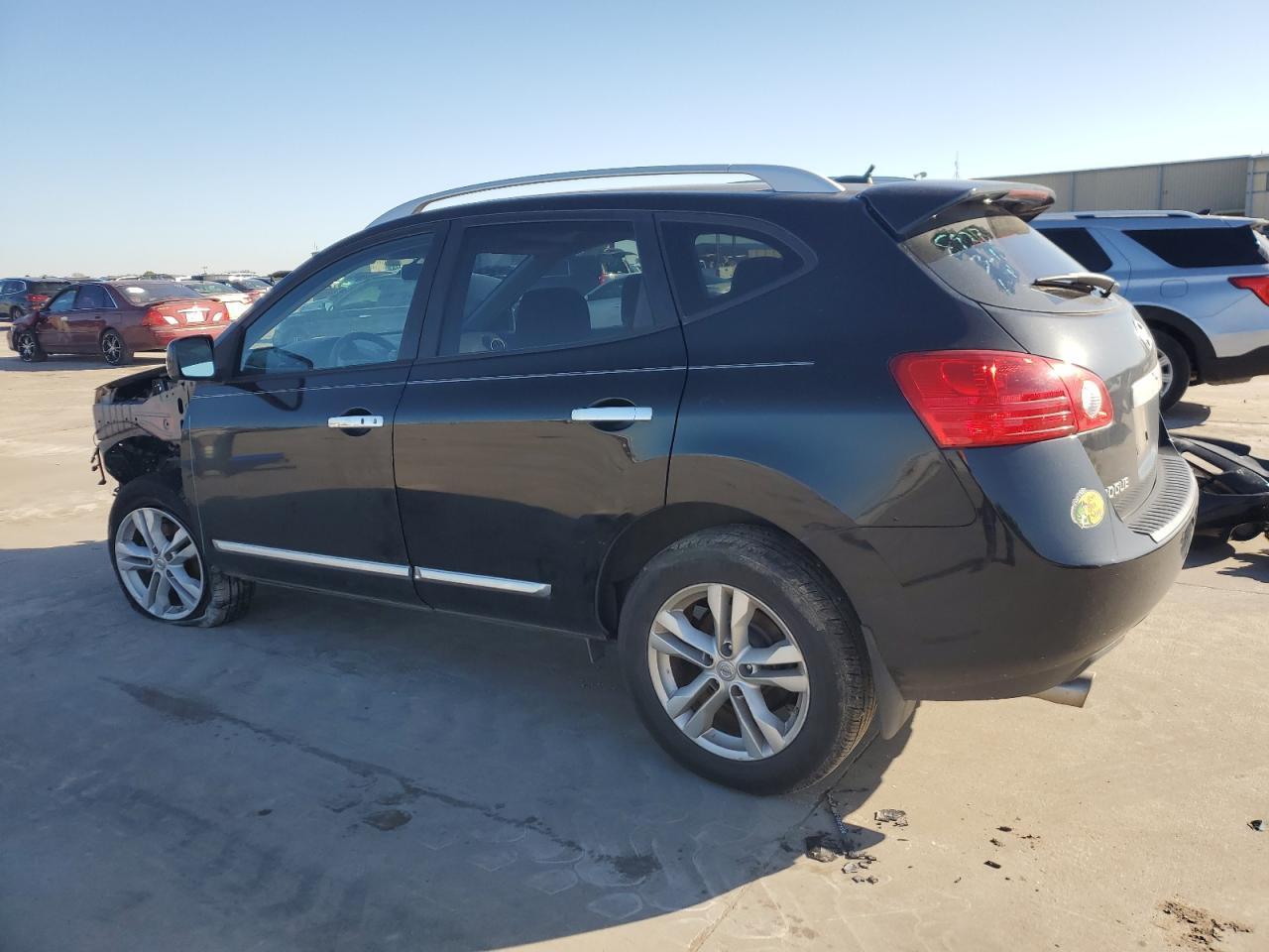 2013 NISSAN ROGUE S - Image 2