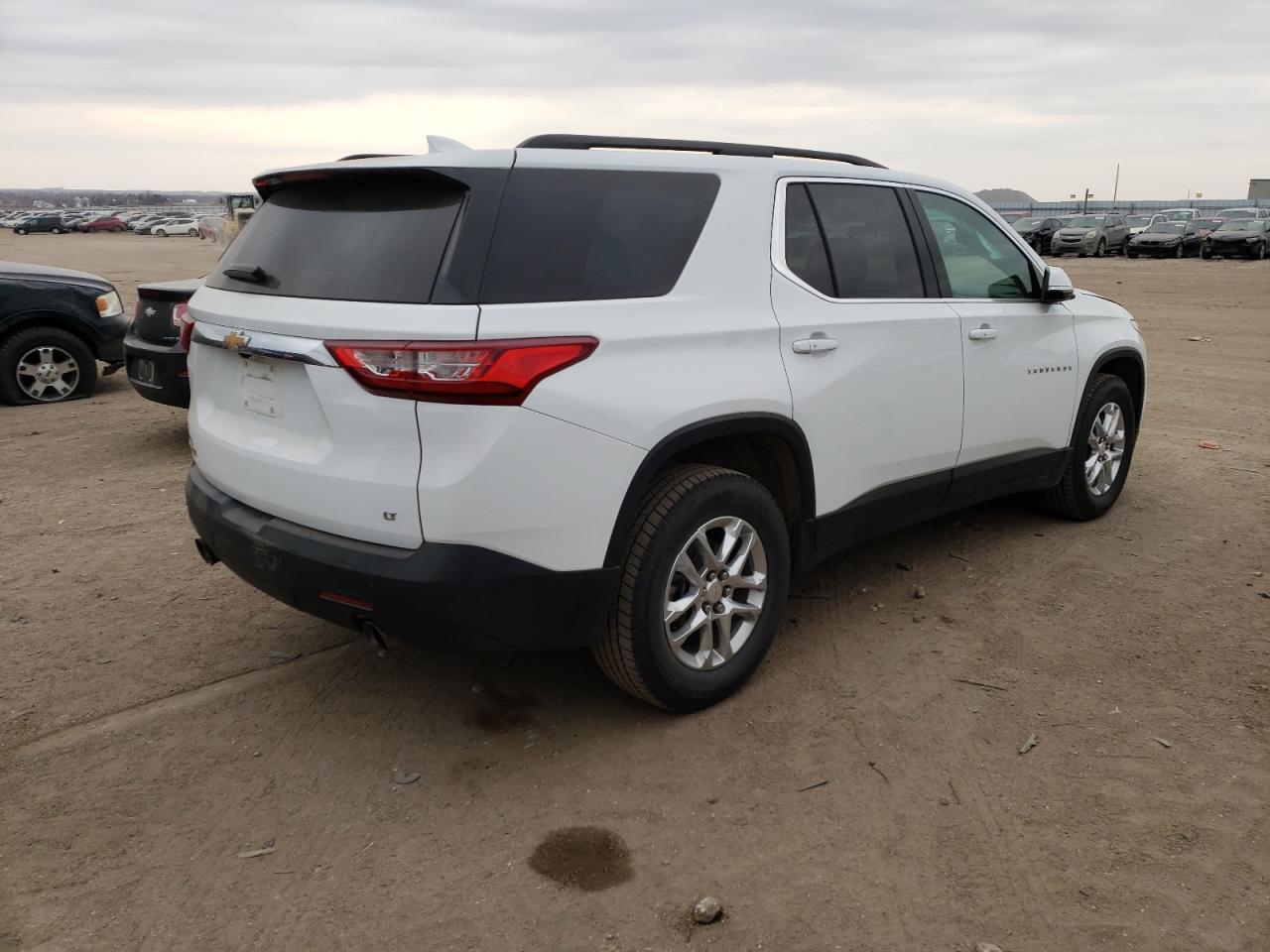 2020 CHEVROLET TRAVERSE L - Фото 3